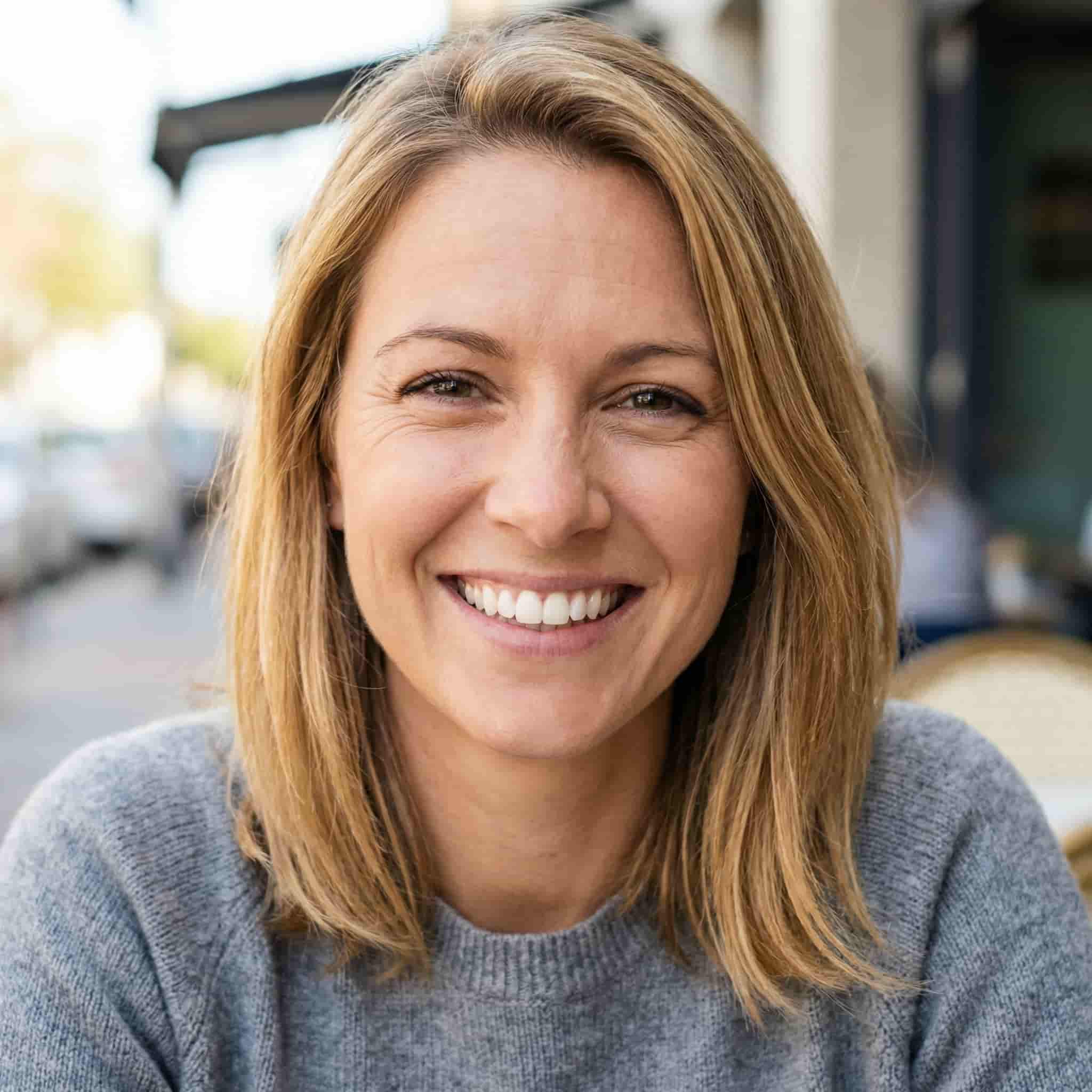 Jenna C. Los Angeles, CA